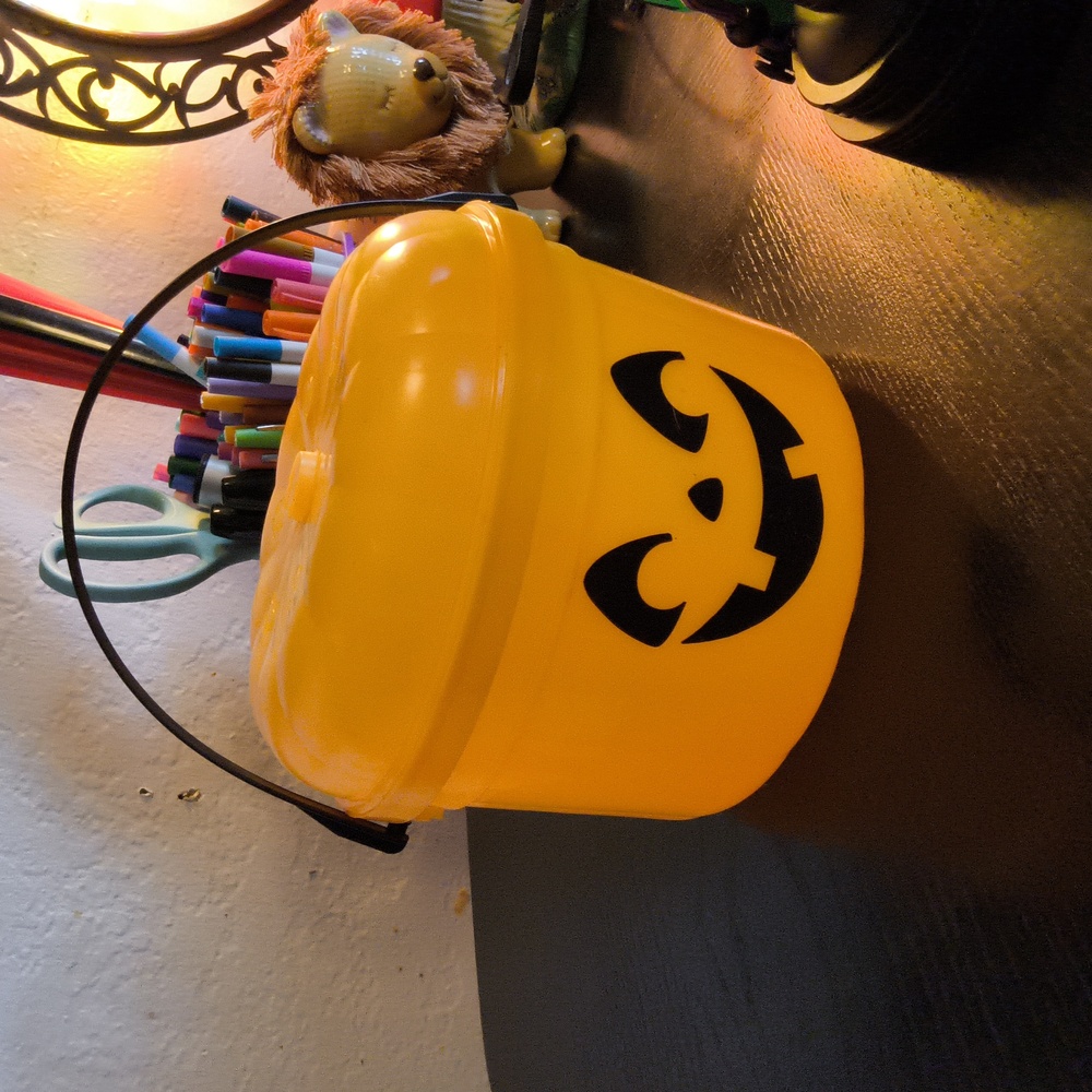 VTG McDonald's Halloween Pumpkin Party Buckets - Picture 8 of 12